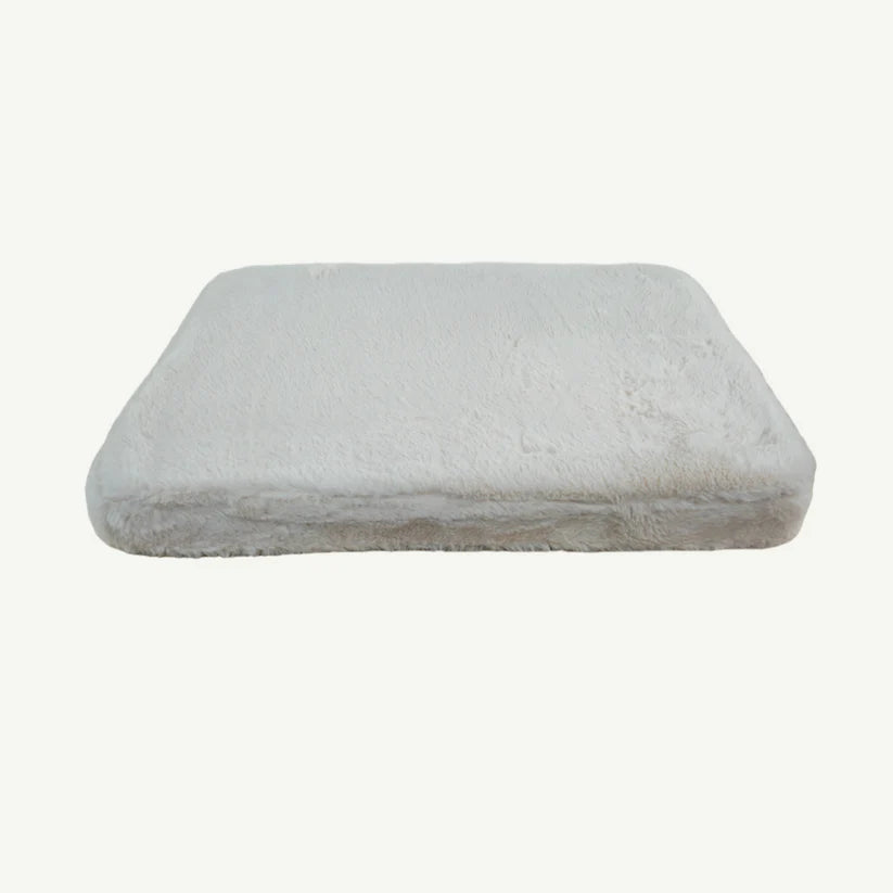 4 Cats & Dogs Pixie Pad Leak-Resistant dog Bed *SPECIAL ORDER*