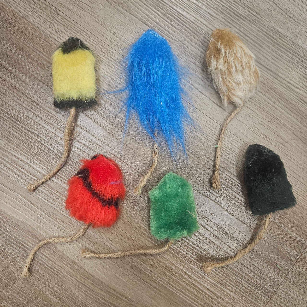 Honeysuckle Mouse