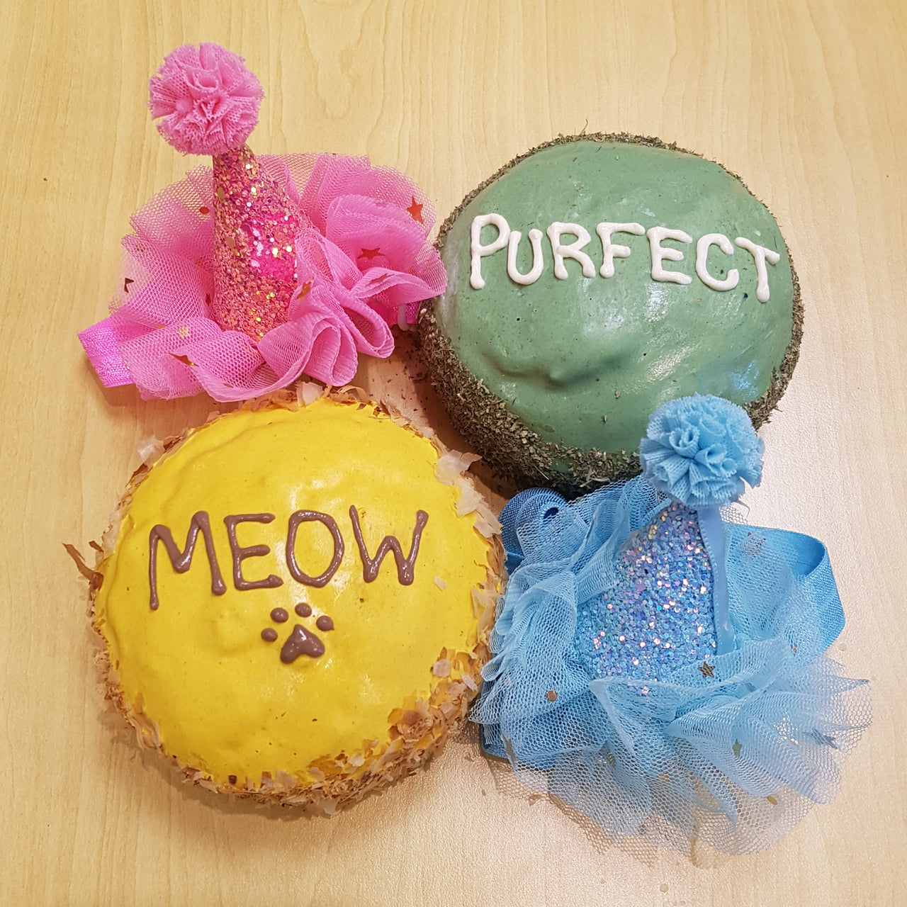 Kitty Birthday Cake (4769638514747)
